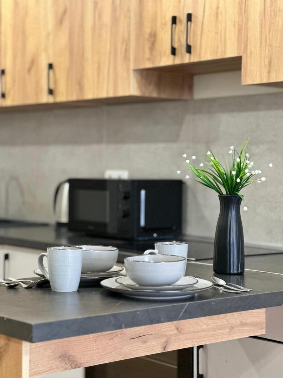 Жилой Комплекс Молодежный На Тулебаева Apartment Almaty Bagian luar foto