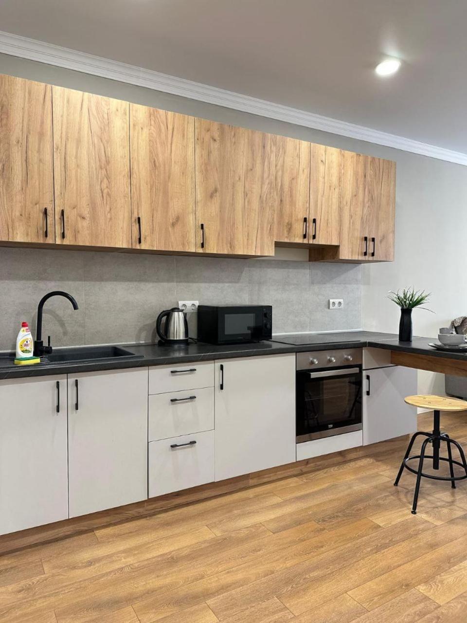 Жилой Комплекс Молодежный На Тулебаева Apartment Almaty Bagian luar foto
